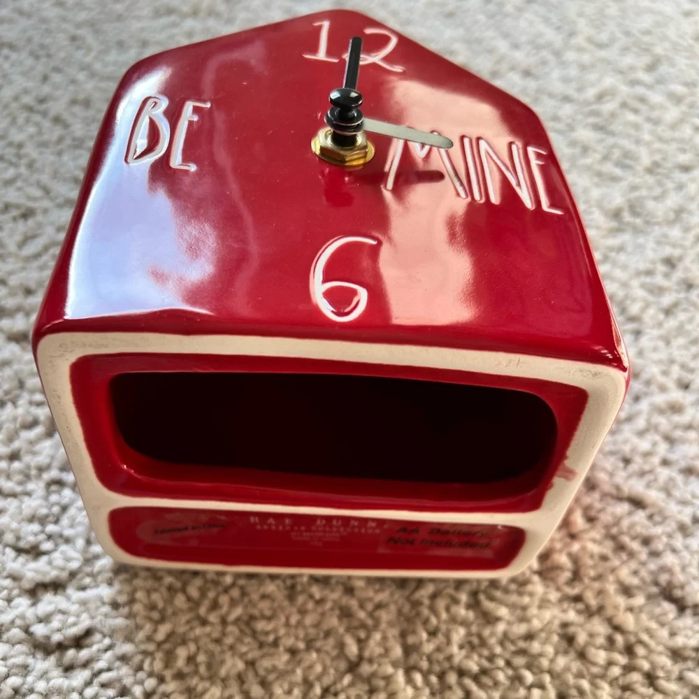 Rae Dunn Be Mine Clock - Picture 3 of 8